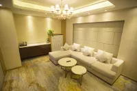 Qinghai Baiyun Xiangling Hotel - balcony