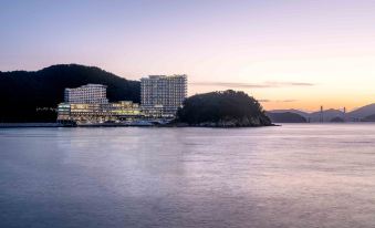 Hanwha Resort Geoje Belvedere