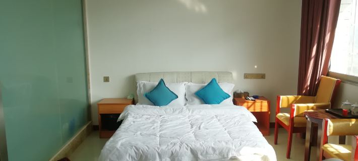 Lanzhiniao Hotel Hotels in Yilong