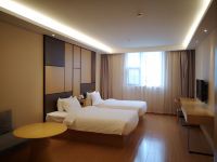 全季酒店(上海浦东机场城南路店) - 高级双床房