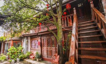 Lijiang Shijingli Boutique Inn