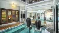 Monkham Village Hat Yai - Pools