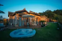 MOUNTAIN  VILLA Hotels in Wuxi