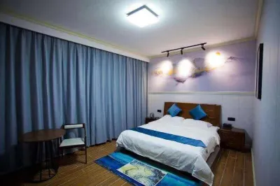 168 Business Hotel Daoxian Hotels near Zhoudunyi Square