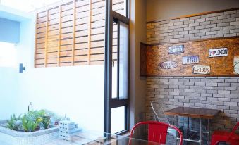 Ture Color Bnb