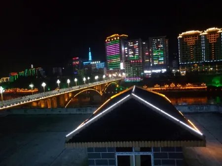 Kam Ping Hongyun Hotel Отели рядом с достопримечательностью «Leisure Resort»