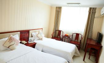 Donghua Hotel Beijing (Tian'anmen Wangfujing Branch)