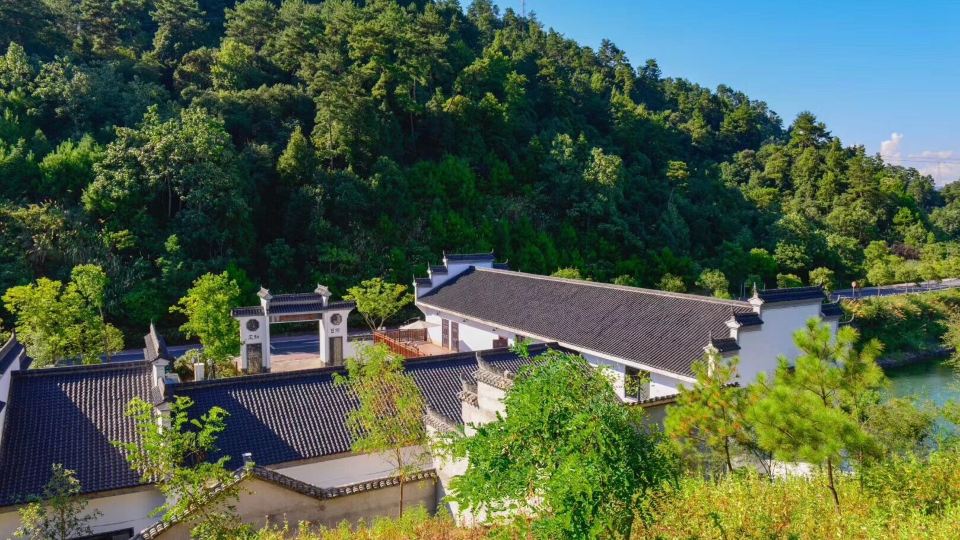 Qiandaohu Cycling Homestay