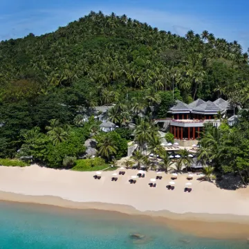 The Surin Phuket Hoteles cerca de Playa Surin