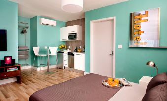 1818 Meridian House Apartments and Suites by Eskape Collection