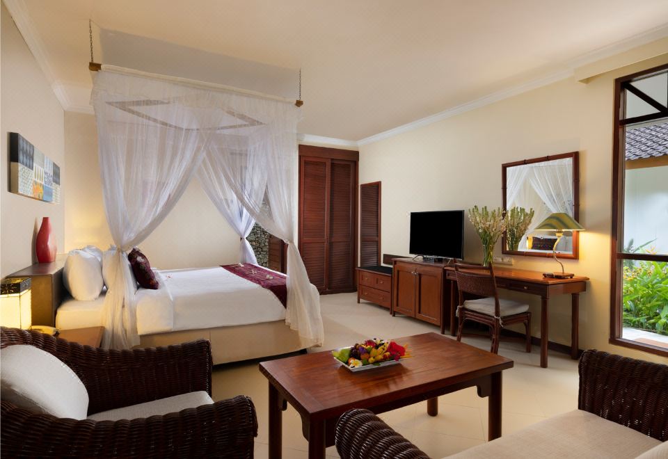 홀리데이 리조트 선셋 포인트