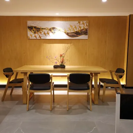 Hua Teng Hotel