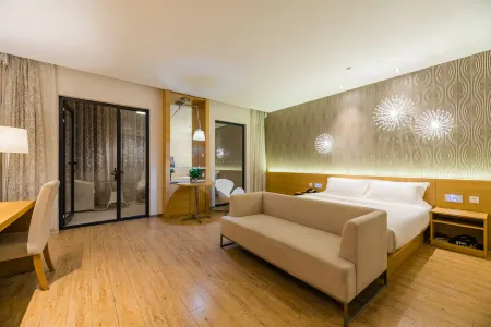 Orange Hotel (Wuxi Oufeng Street Huishan Ancient Town Branch)