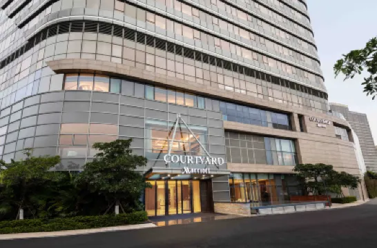 Courtyard by Marriott Xiamen Haicang Hotels in Aluohai Plaza/Songyu Ferry
