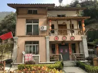 Baoxing Xinleyuan Homestay Hotels near Fengtongzhai Dengchigou Scenic Area