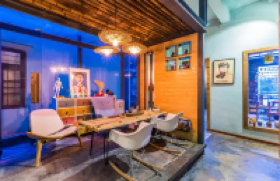 肇慶閱色主題客棧