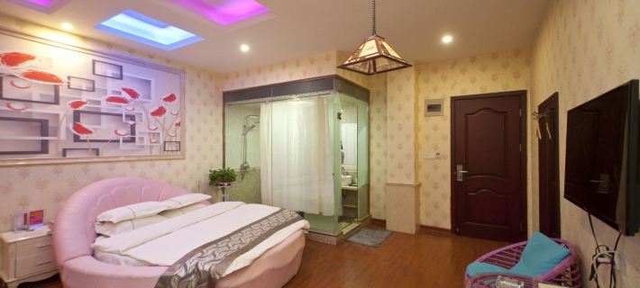 Holiday Theme Hotel Rome, Fengqiu Hotel a Fengqiu