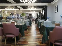 Dongbao Hotel