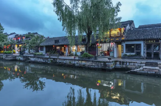 Jiaxing xitang ancient town scenic spot inn