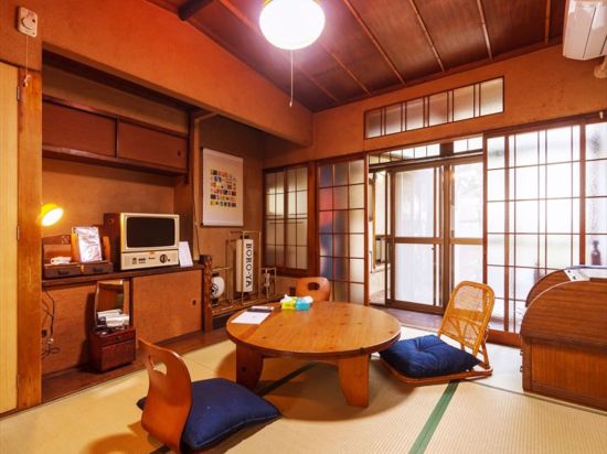 昭和時代にタイムスリップ!レトロで懐かしい一軒家!天王寺駅から一駅!2LDK/72㎡/最大6名