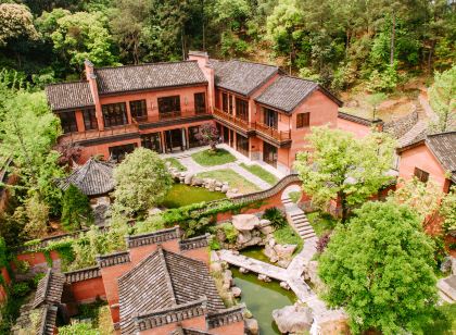 竜泉森博龍淵驛民宿