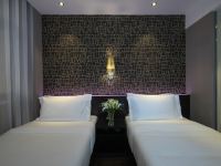 桔子酒店(北京五棵松青塔东里店) - 设计师特色双床房