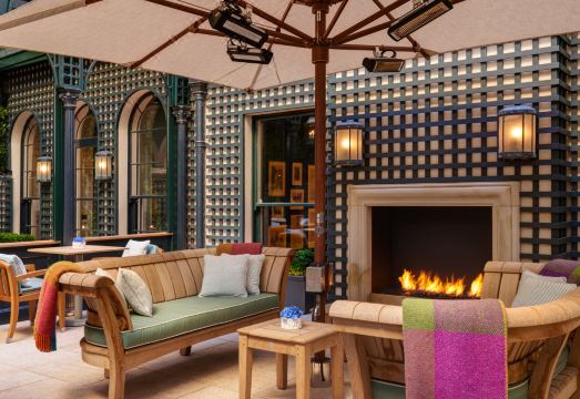 더 셀번 더블린 오토그래프 컬렉션 외관