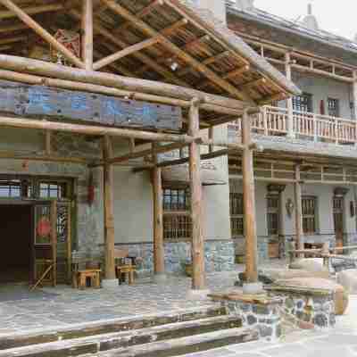 Donggang Town Seaside Yujia Chinese Inn Hotel Exterior