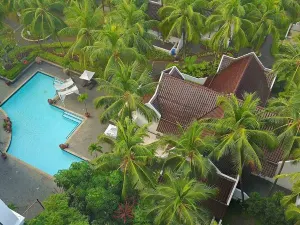 Aryaduta Lippo Village