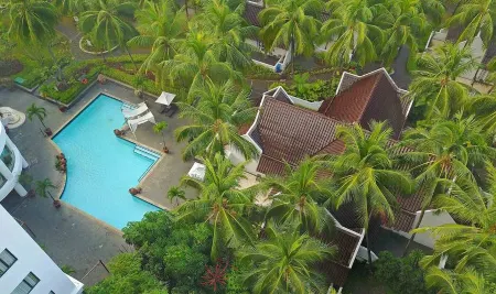 Aryaduta Lippo Village