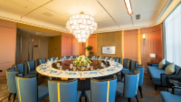 Wanxiang Hot Spring Holiday Hotel