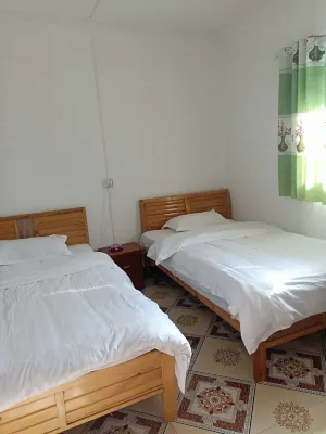 Jianmenguan Sichuan and Shanghai Famous Tofu Banquet Inn Hotels near Jianmen Pass