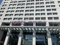 Grape Hotel (Yingkou Ping'an) Hôtels à proximité de : Hongyun Commercial Street (Kunlun Street)