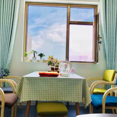 Xining Moshang Liunian Premium Hostel Homestay