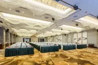 Huangzhou International Hotel Hotel di Xinhuang