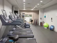 DoubleTree by Hilton London Angel Kings Cross - Gym
