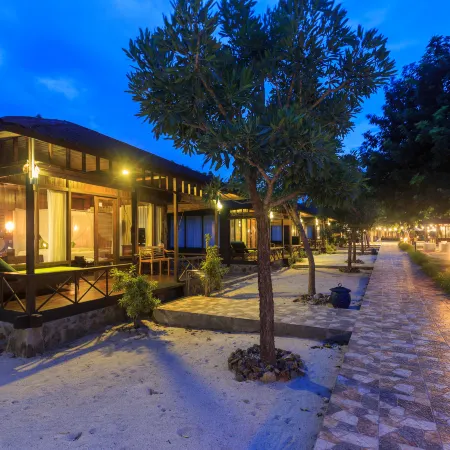 Sylvia Beach Villa