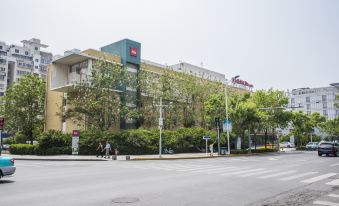 5. Ibis 천진 ..