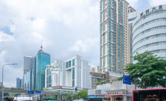 Vienna Hotel (Shenzhen Luohu Port Railway Station)