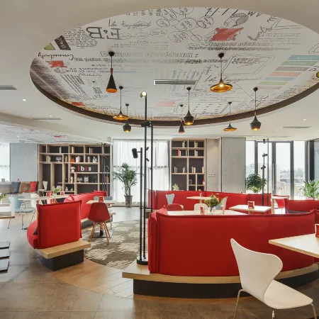 Ibis Hotel (Dazhu)