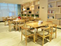 Bella Hotel (Dongying Guangrao Le'an Street International Expo Center) Hotels in Guangrao