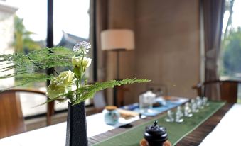 Elite Spring Villas