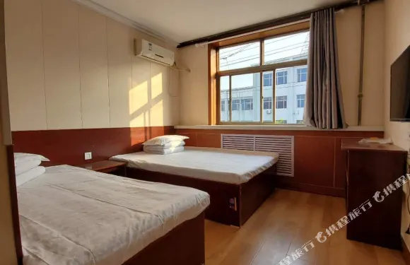 阜平旭日升賓館