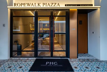 Ropewalk Piazza Hotel by Phc