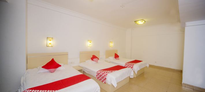 Lan Kao Xin Gang Kuai Jie Bin Guan Hotels in Lankao