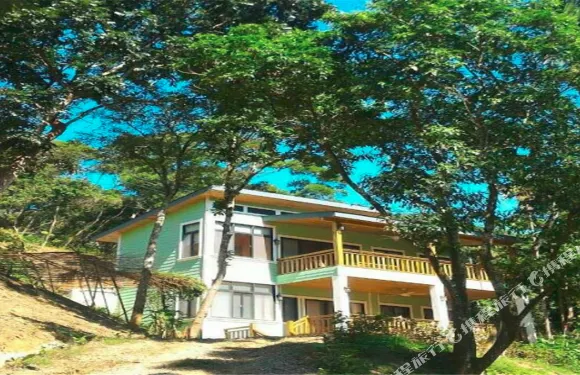 苗栗藍鵲喜居民宿