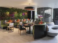Zazz Urban Ho Chi Minh Hoteles cerca de Distrito 8