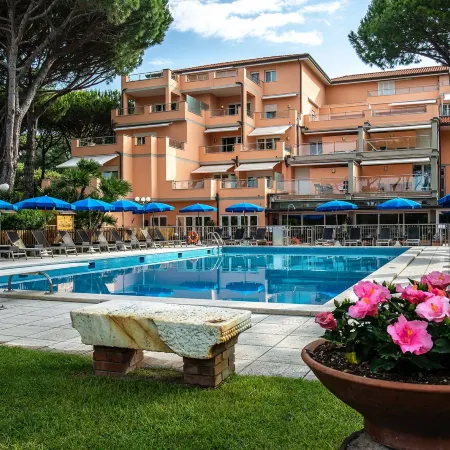 Versilia Palace Hotel
