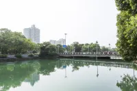 Qinglu Guesthouse - balcone