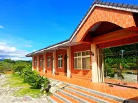 Jiang Shui Village B&B Отели рядом с достопримечательностью «Menghuan Pond»